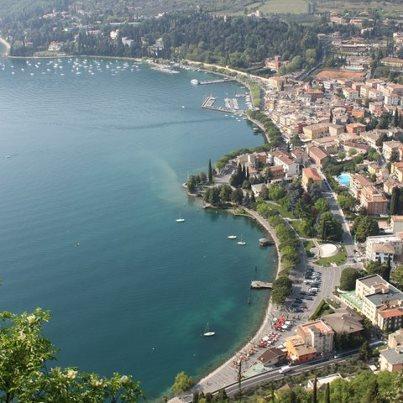 Albergo Alla Rocca Гарда Экстерьер фото